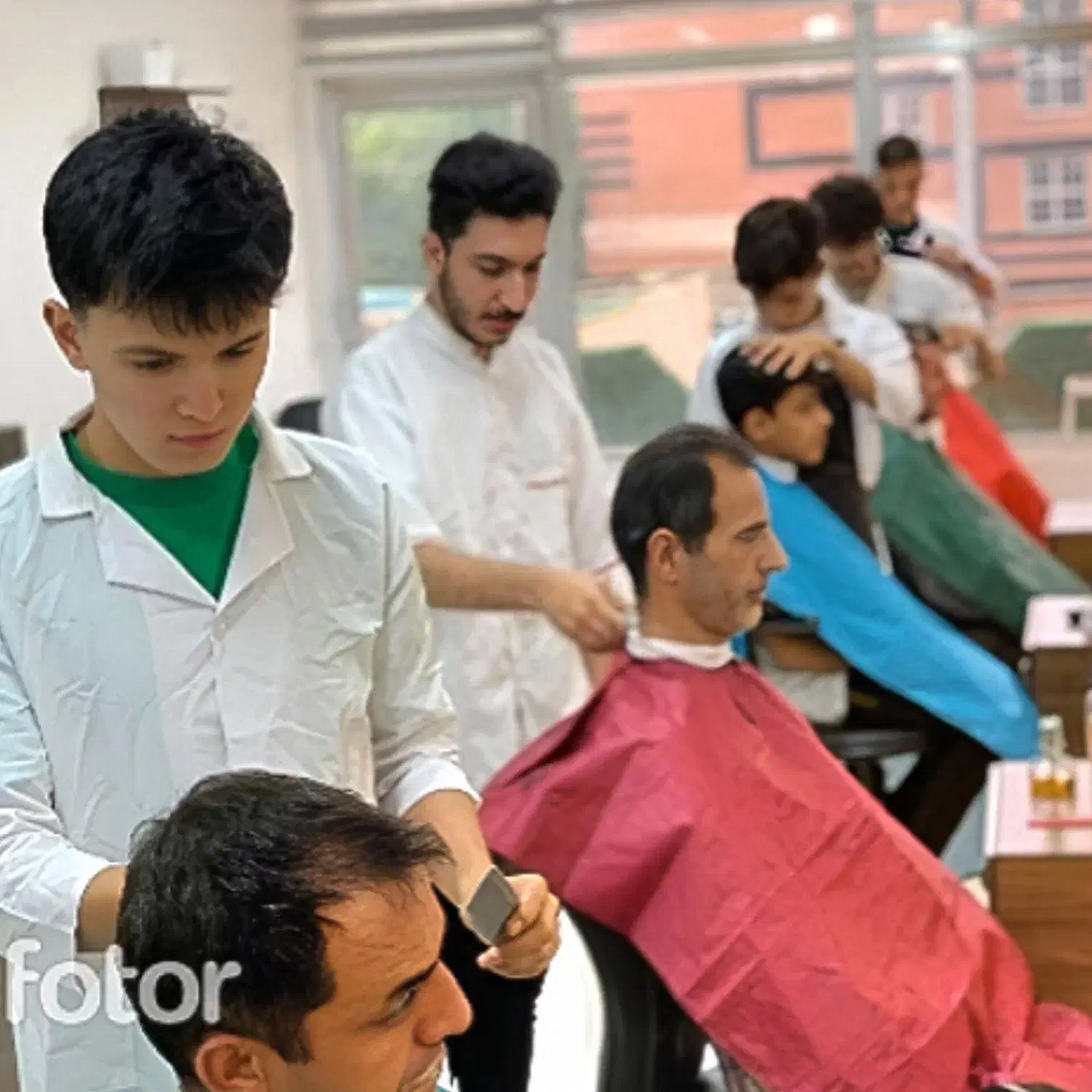 آموزش آرایشگری مردانه با مدرک بین المللی|خدمات آموزشی|شاهین‌شهر, عطار|دیوار