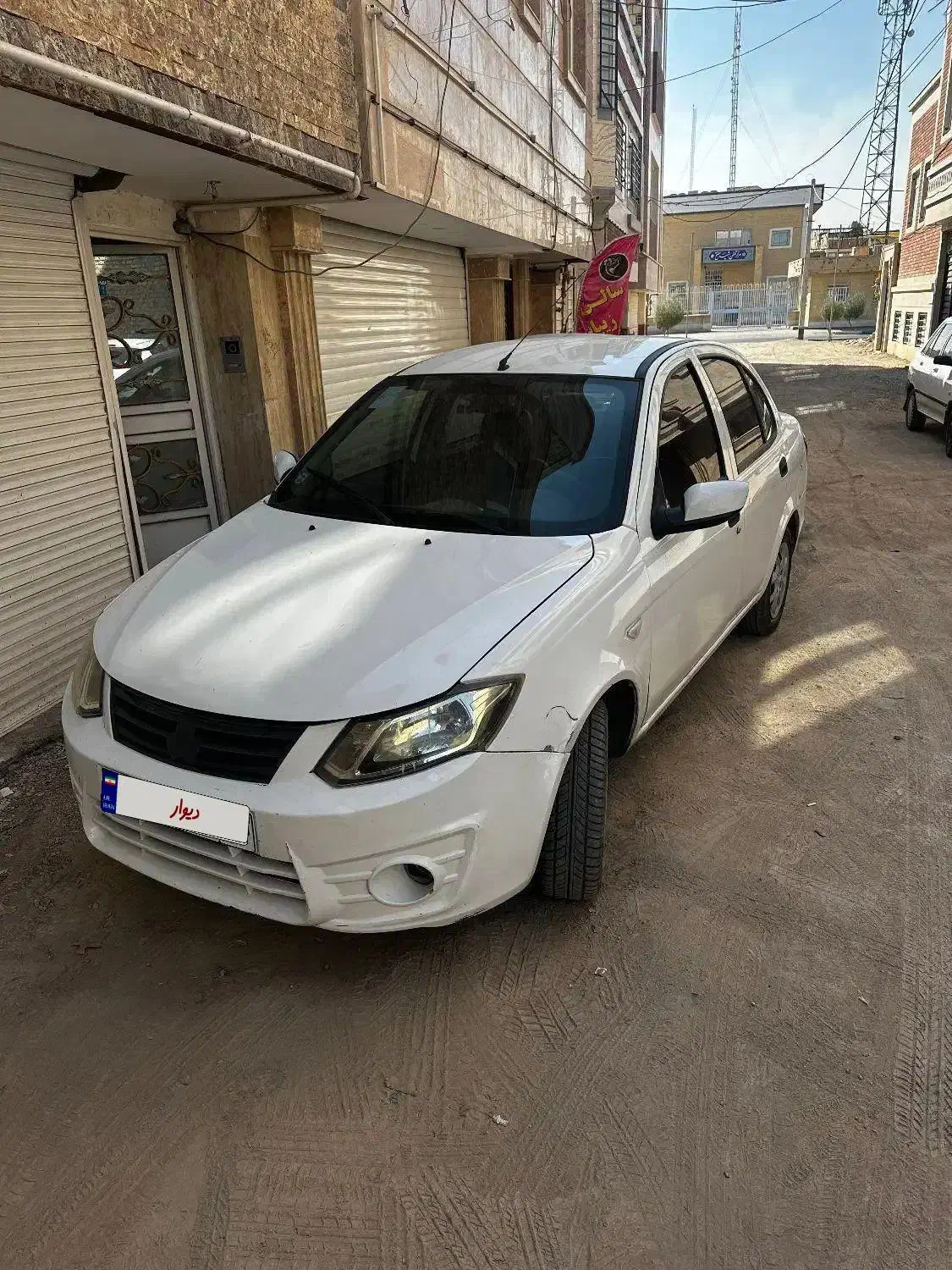 ساینا ۱۴۰۱|خودرو سواری و وانت|یزد, |دیوار