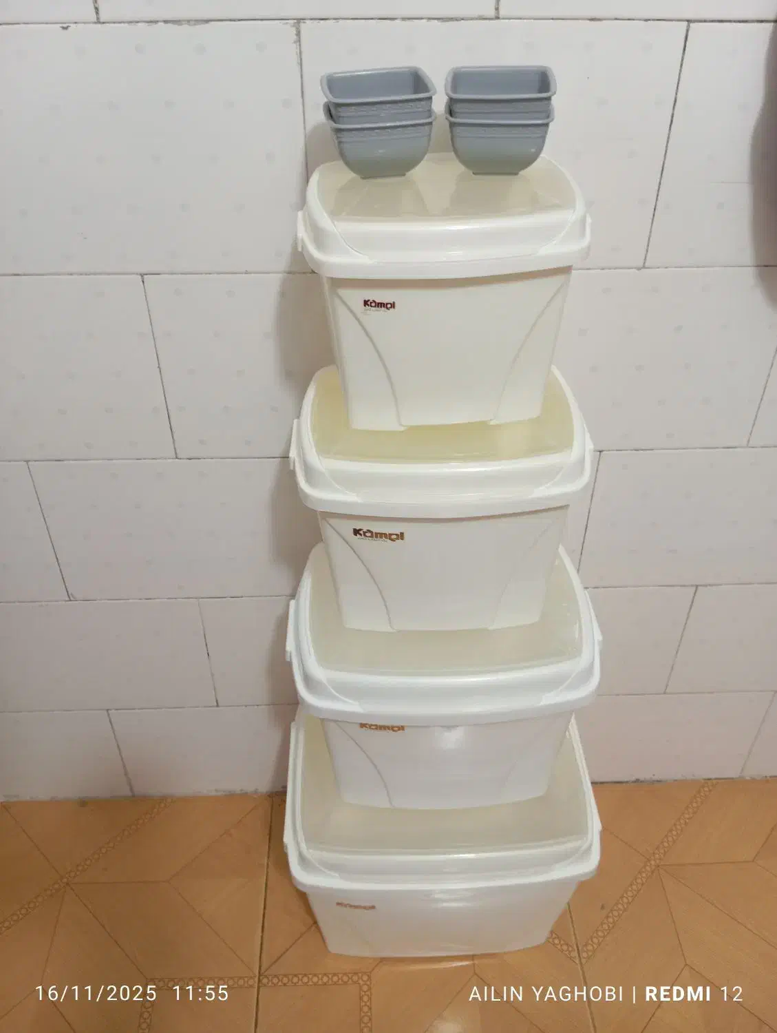 جا برنج و قند...|ظروف نگهدارنده، پلاستیکی، یک‌بارمصرف|جوانرود, |دیوار