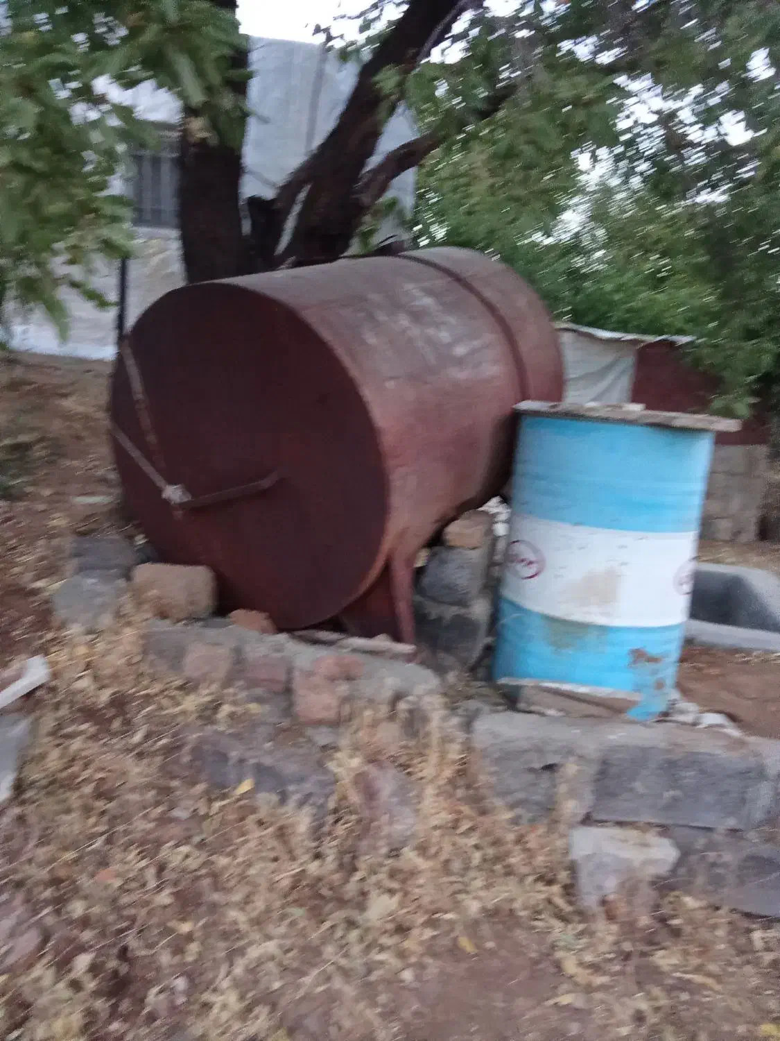 تانکر اب|مصالح و تجهیزات ساختمان|قروه, |دیوار