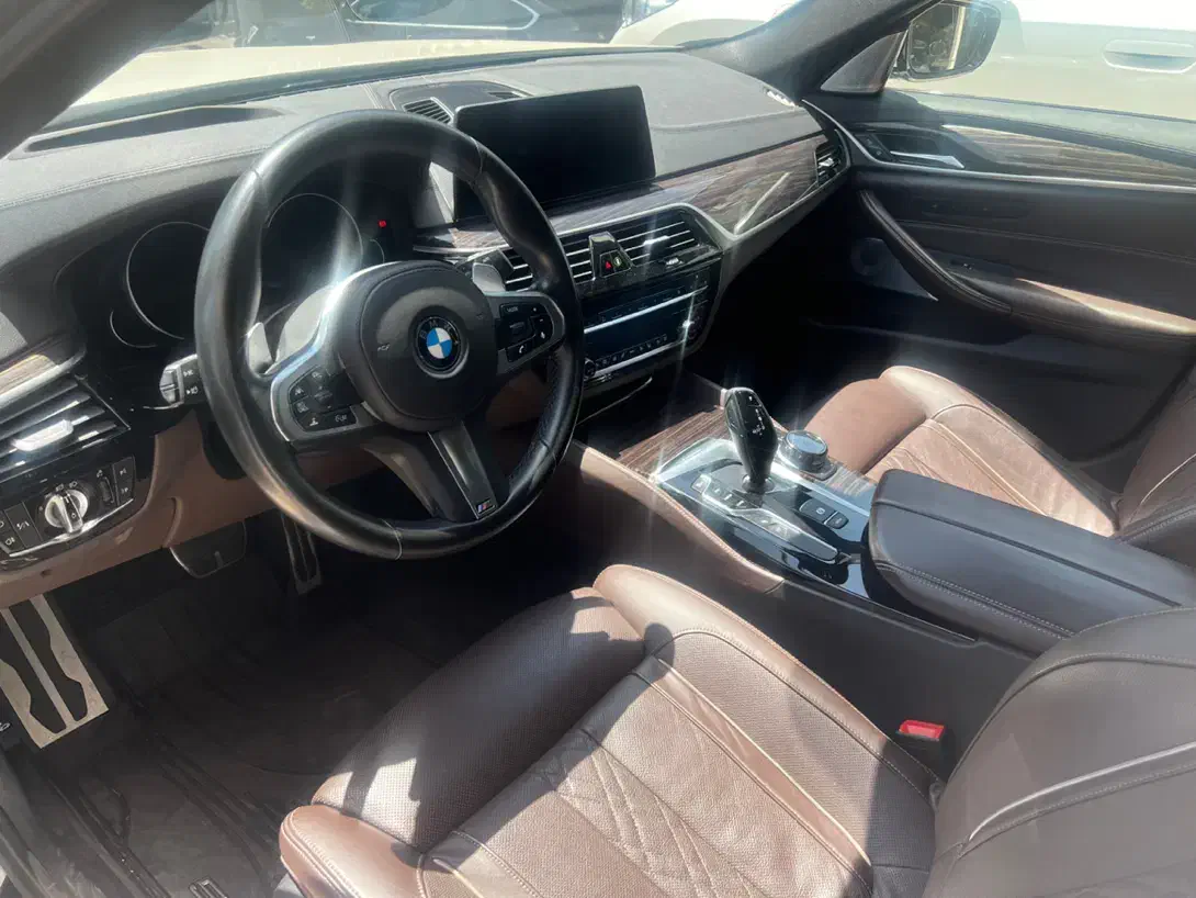 BMW 530i 2017 ویژن اسپرت کم کار|خودرو سواری و وانت|تهران, دزاشیب|دیوار