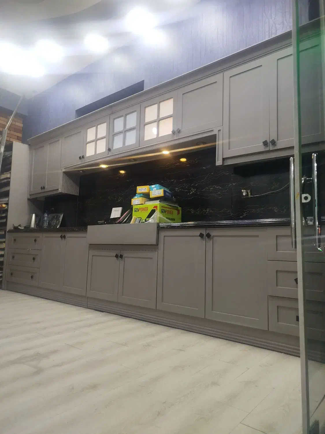 کابینت نئوکلاسیک|مصالح و تجهیزات ساختمان|پیشوا, |دیوار