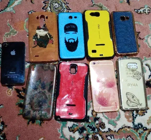 ۹ عدد قاب کوشی نو . هم فروخته میشود|لوازم جانبی موبایل و تبلت|چهارباغ, |دیوار