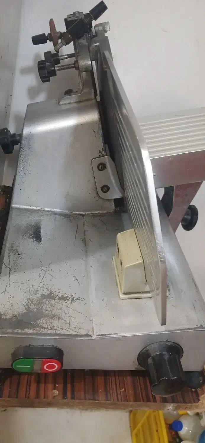 دستگاه کالباس بر فروشگاهی|فروشگاه و مغازه|کلارآباد, |دیوار