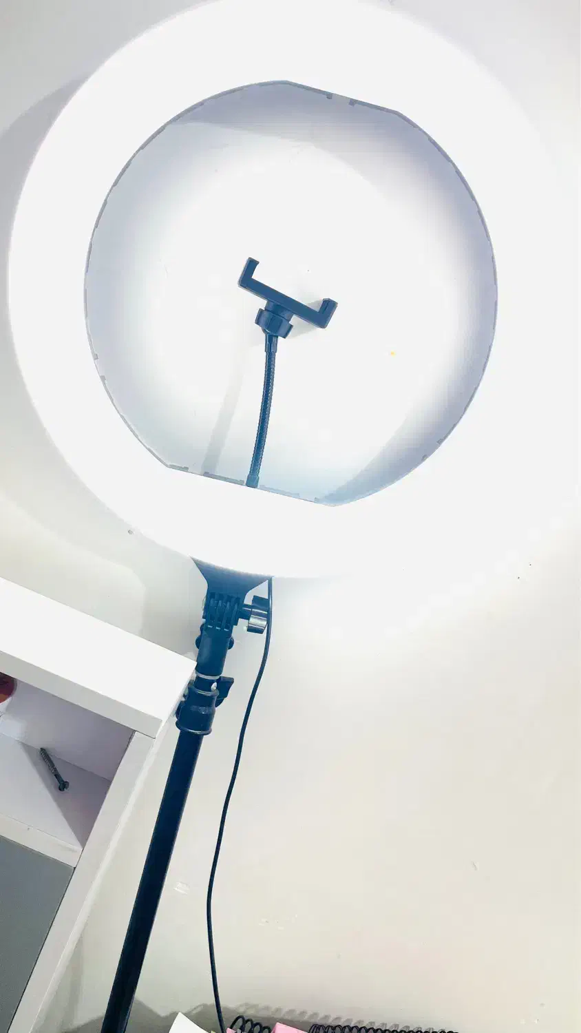 رینگ لایت|دوربین عکاسی و فیلم‌برداری|اهواز, زرگان|دیوار