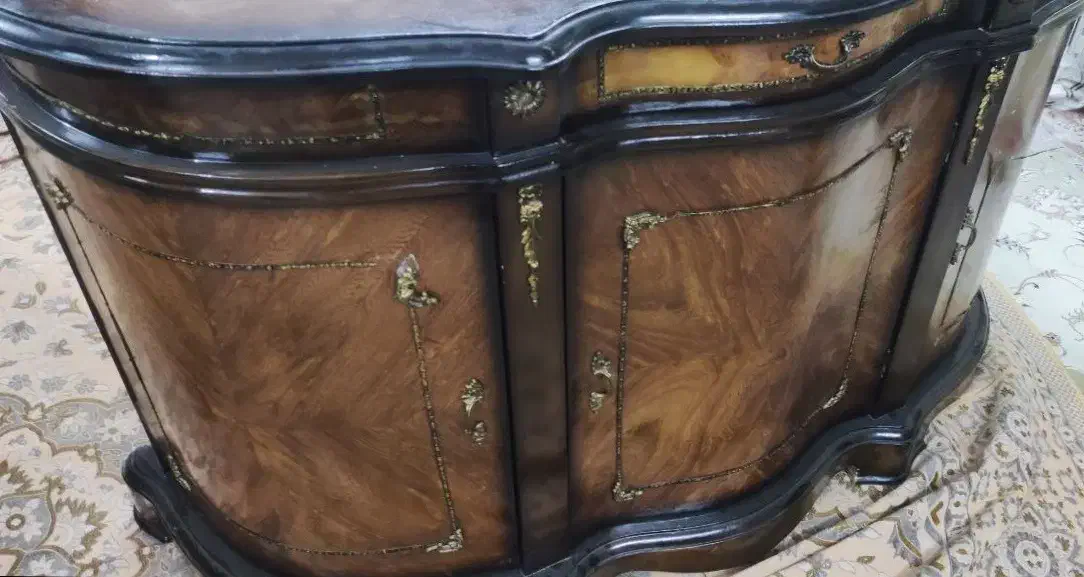 کنسول اینه شمعدان به همراه دوتا شمعدان|بوفه، ویترین، کنسول|بیرجند, |دیوار