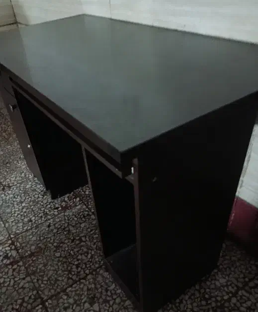 میز کامپیوتر سفارشی ساخت کاملا نو|میز تحریر و کامپیوتر|شیراز, جوادیه|دیوار