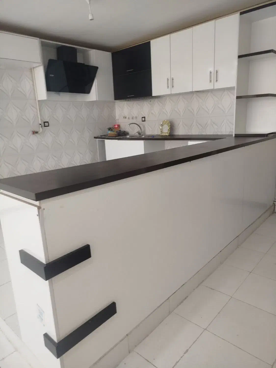 فروش فوری تمامی کابینت ها و هود آشپزخانه|آب‌چکان و نظم‌دهنده ظروف|نهاوند, |دیوار