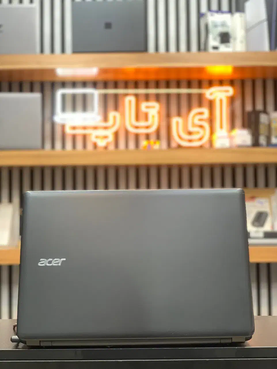 با جعبه   Core i5 گرافیک دار|رایانه همراه|قم, صفائیه|دیوار