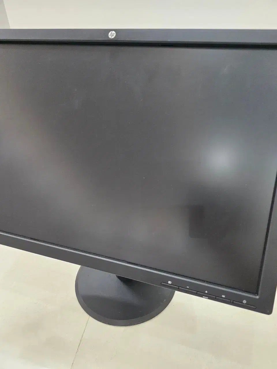 فروش مانیتور ZR2440W کارکرده|قطعات و لوازم جانبی رایانه|نیشابور, شهرک قدس|دیوار