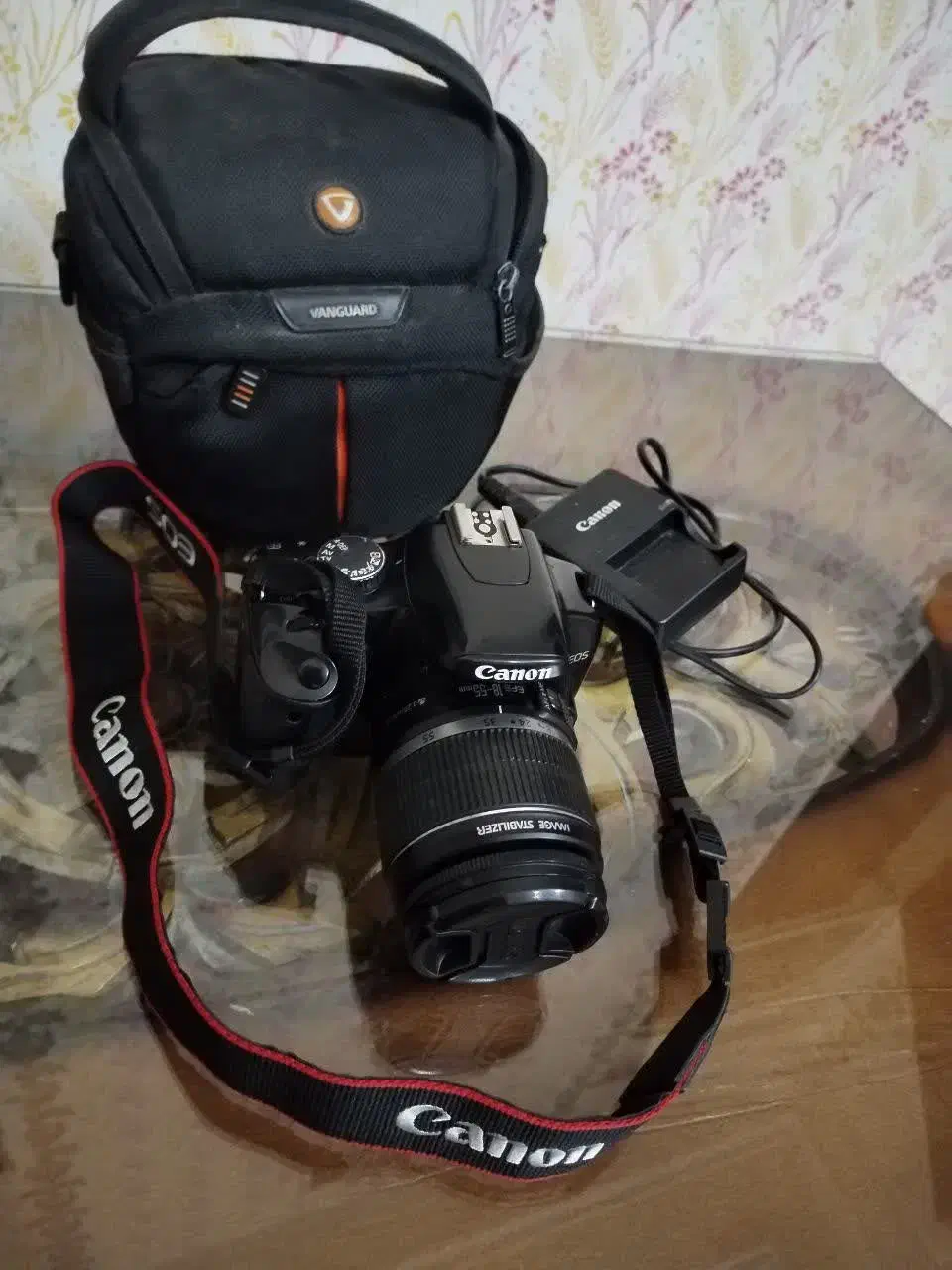 دوربین عکاسی کانن|دوربین عکاسی و فیلم‌برداری|گلبهار, شهر جدید گلبهار|دیوار