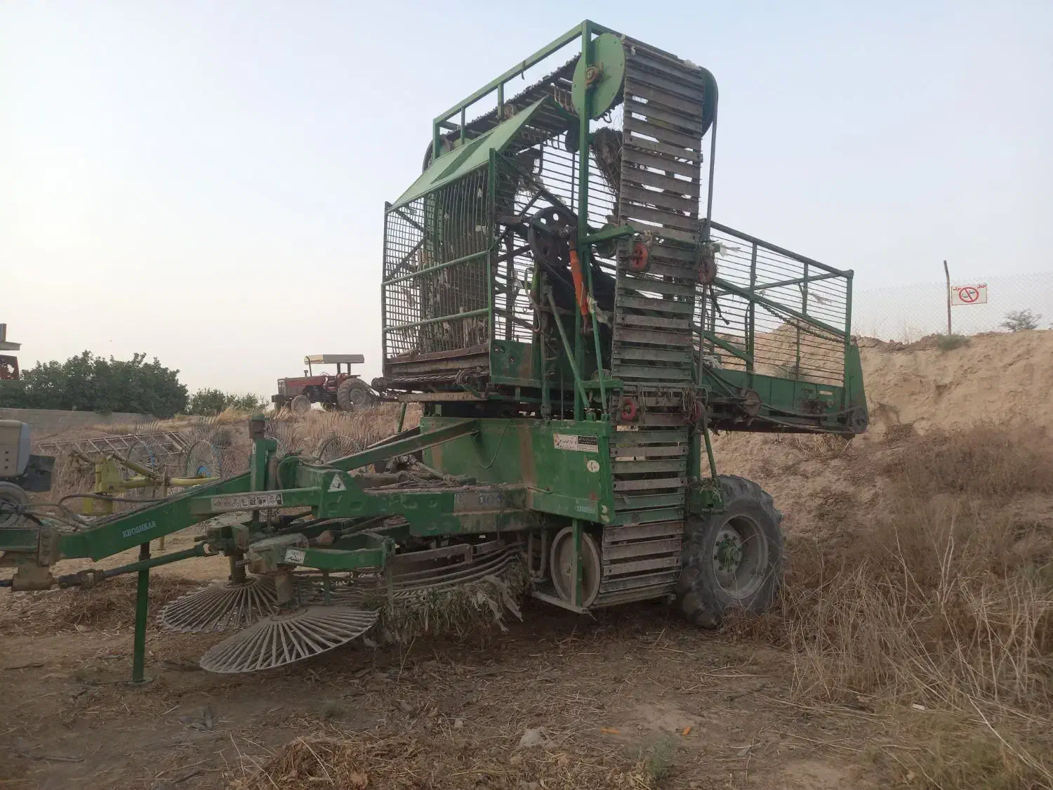 بارکن انبار دار استادرسولی|ماشین‌آلات صنعتی|کازرون, |دیوار