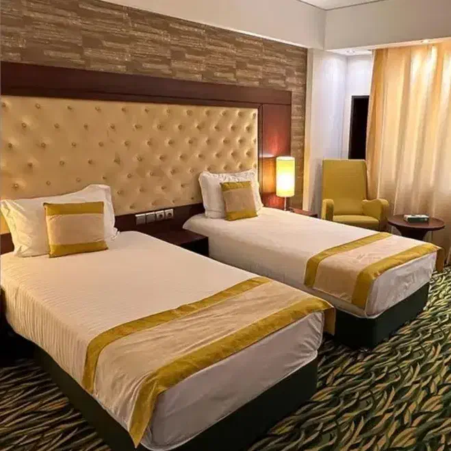 استخدام خانم جهت رزرواسیون هتل آپارتمان|استخدام بازاریابی و فروش|اصفهان, علی قلی آقا|دیوار