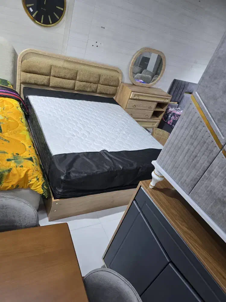 سرویس خواب|تخت و سرویس خواب|قشم, |دیوار