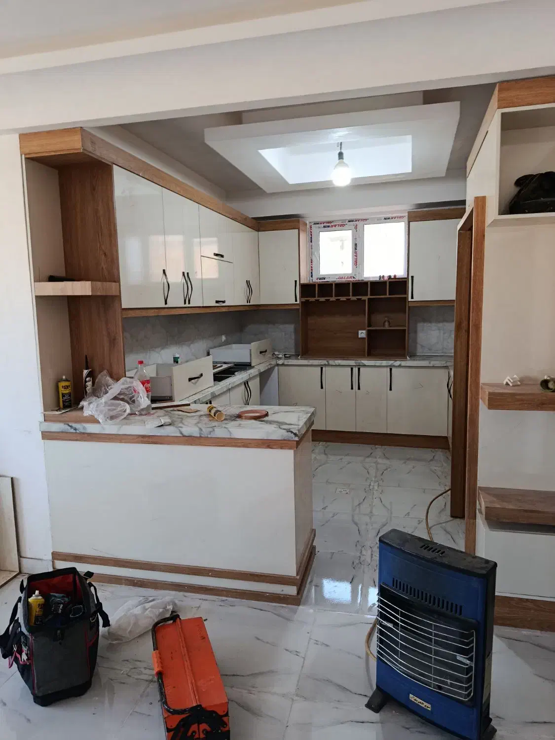 آرازکابین|خدمات پیشه و مهارت|باسمنج, |دیوار