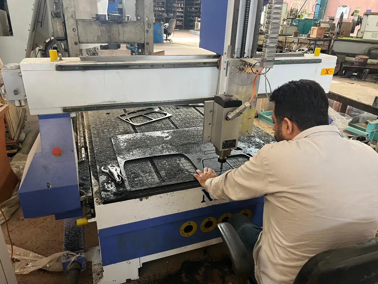 فروش فرز سی ان سی چوب|ماشین‌آلات صنعتی|باغستان, |دیوار