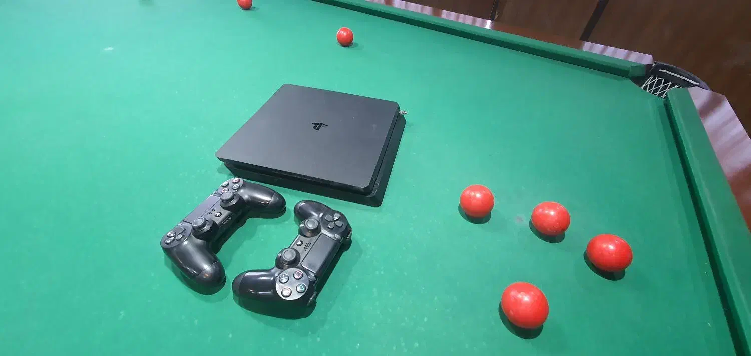 ps4اسلیم ۵۰۰ کپی خور ۲دسته اصلی|کنسول، بازی ویدئویی و آنلاین|قم, آزادگان|دیوار