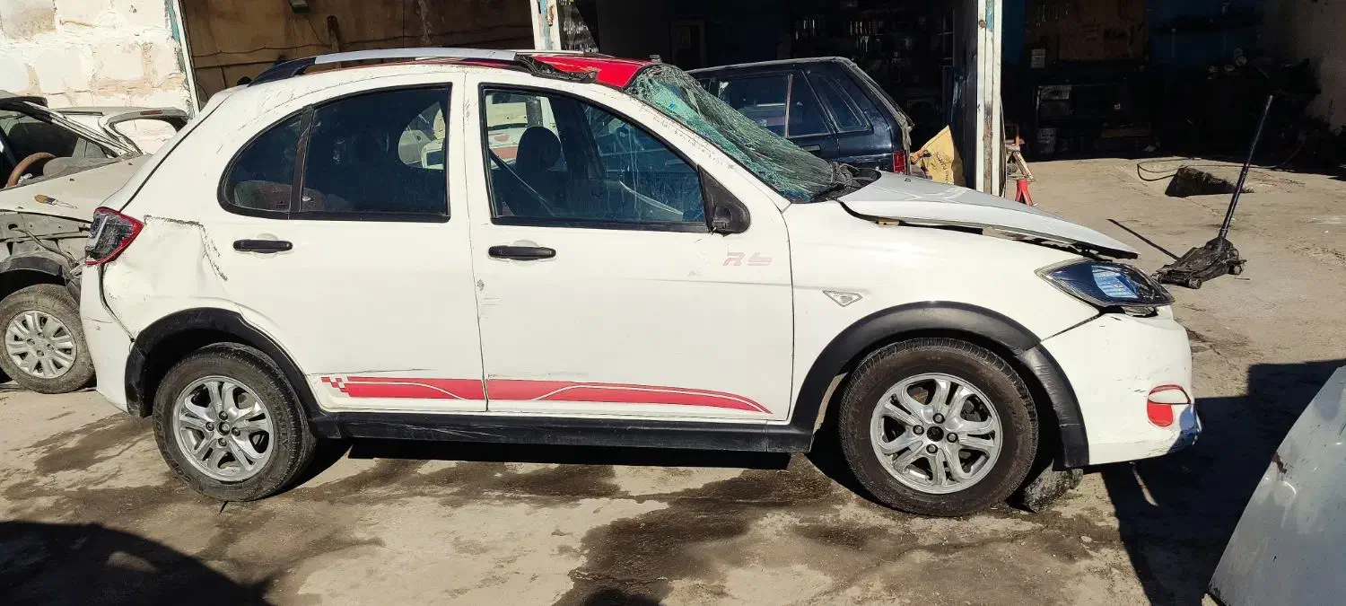 کوییک تصادفی ۱۴۰۰|خودرو سواری و وانت|مشهد, کوی المهدی|دیوار