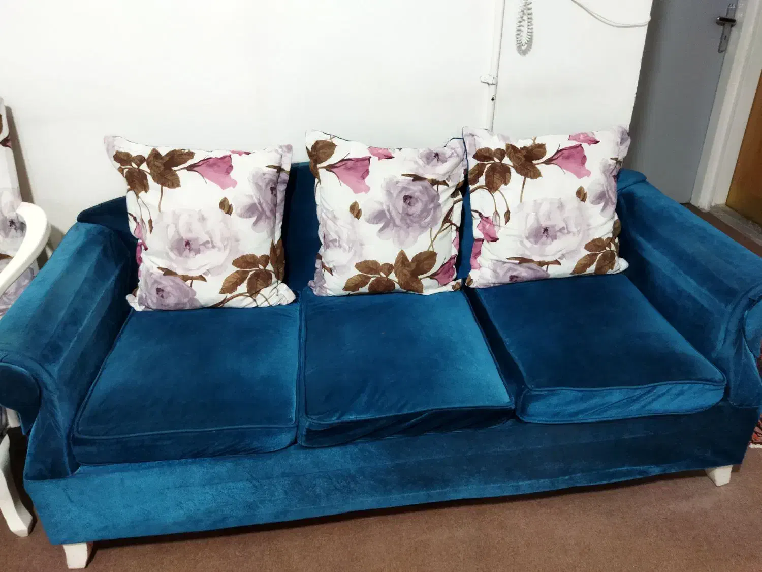 دو دست مبل راحت فضای کم میگیرن|مبلمان خانگی و میز عسلی|فولادشهر, B7|دیوار