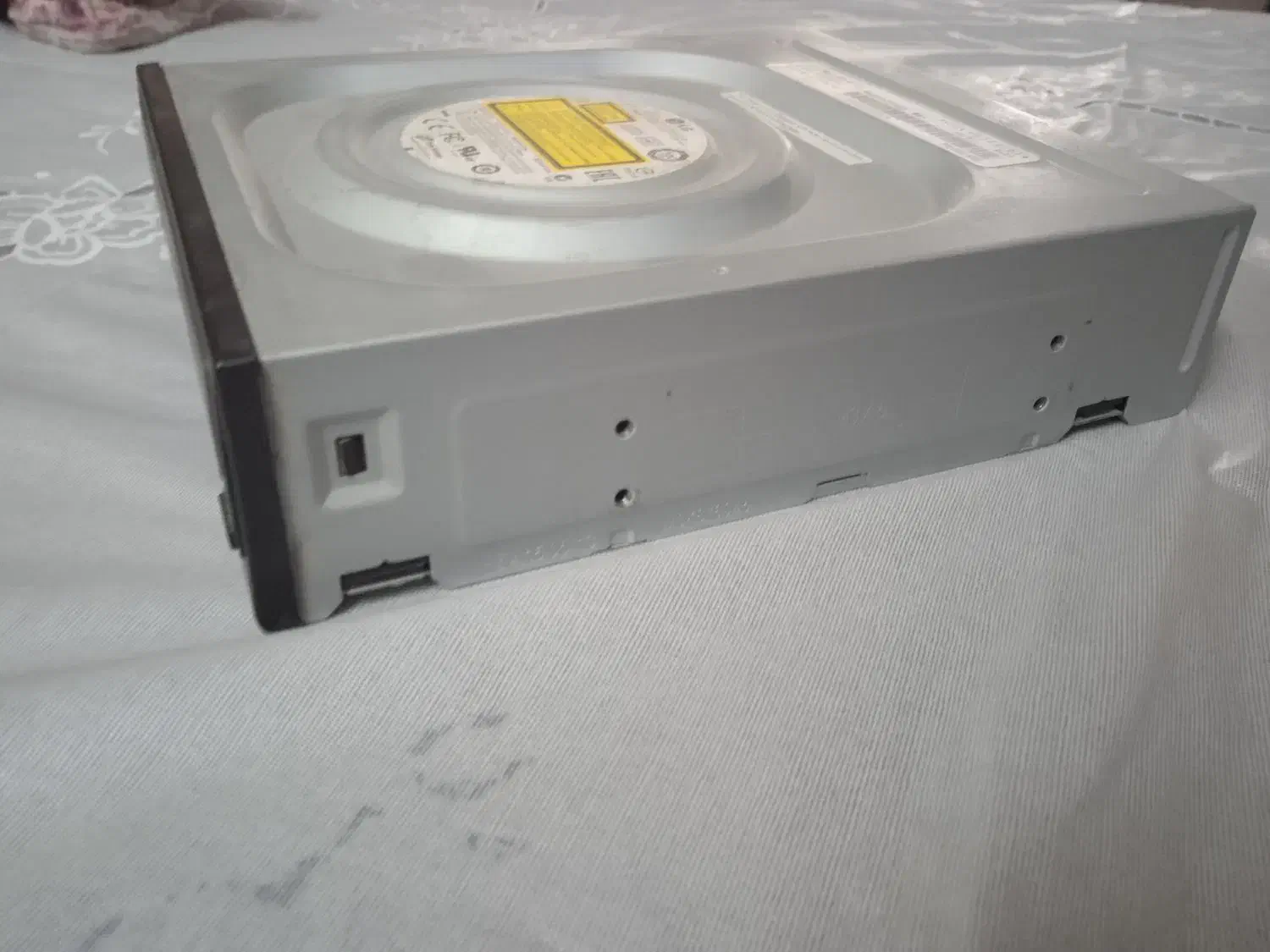 دی وی دی رایتر|قطعات و لوازم جانبی رایانه|اصفهان, آهنگران|دیوار