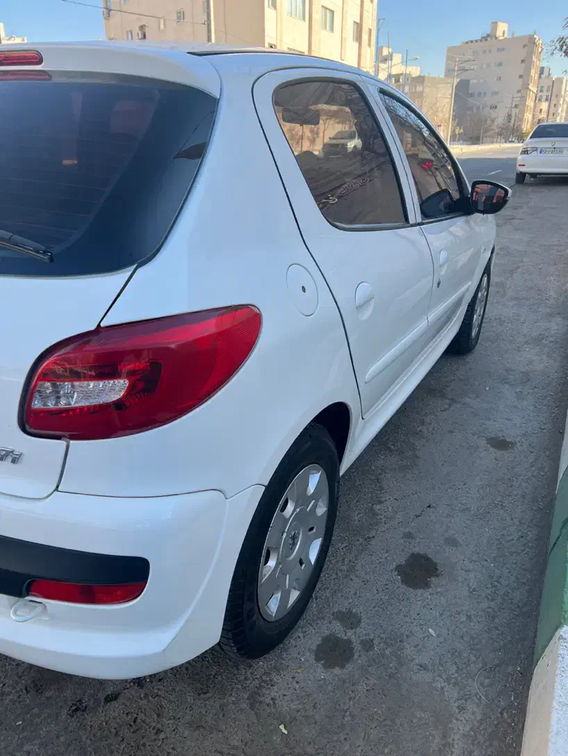 پژو ۲۰۷ سفید ۱۴۰۱ بدون رنگ فوق العاده تمیز|خودرو سواری و وانت|مشهد, الهیه|دیوار