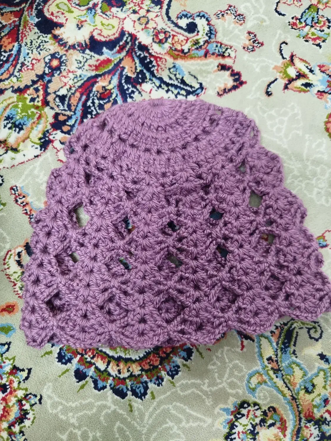 کلاه پاییزه|لباس|یزد, |دیوار