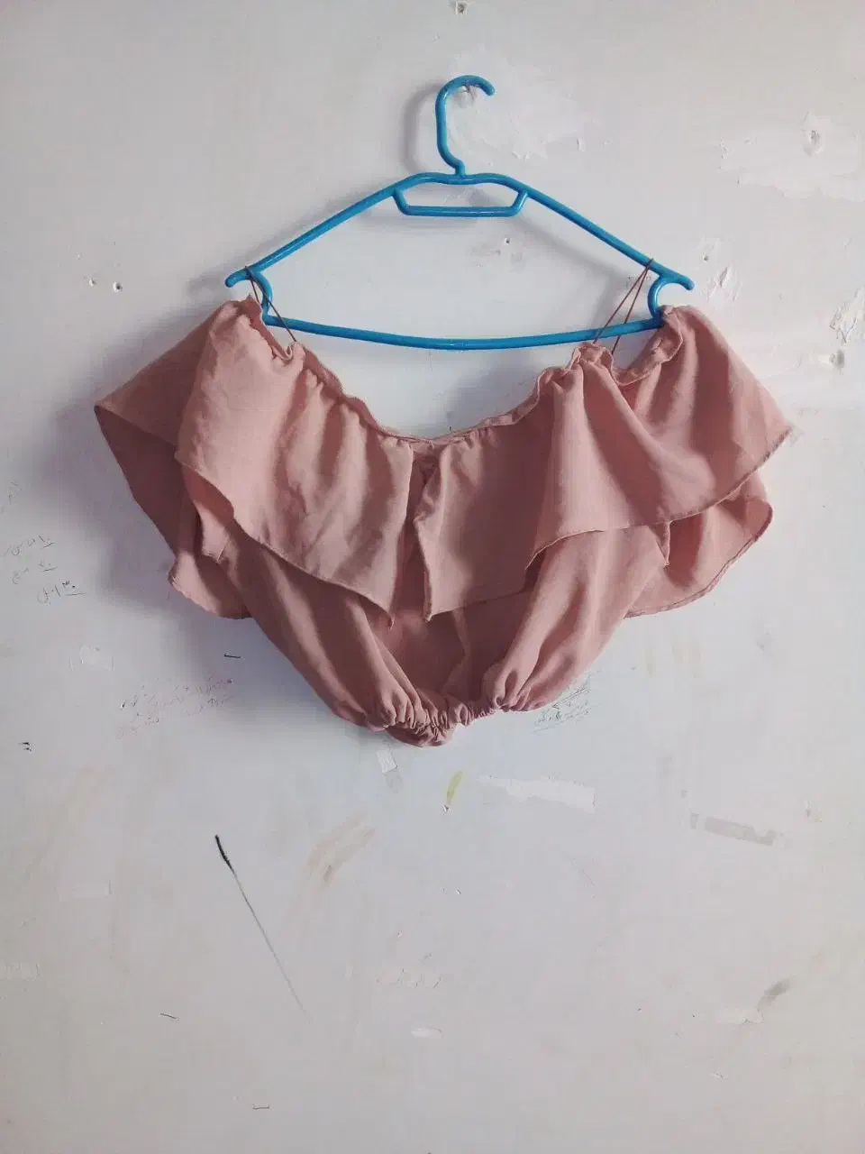 تاپ نیم تنه|لباس|کرمانشاه, |دیوار