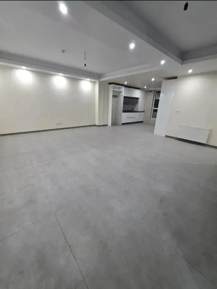 95 متر 2خواب/ فول امکانات /نوساز / خ سمیه