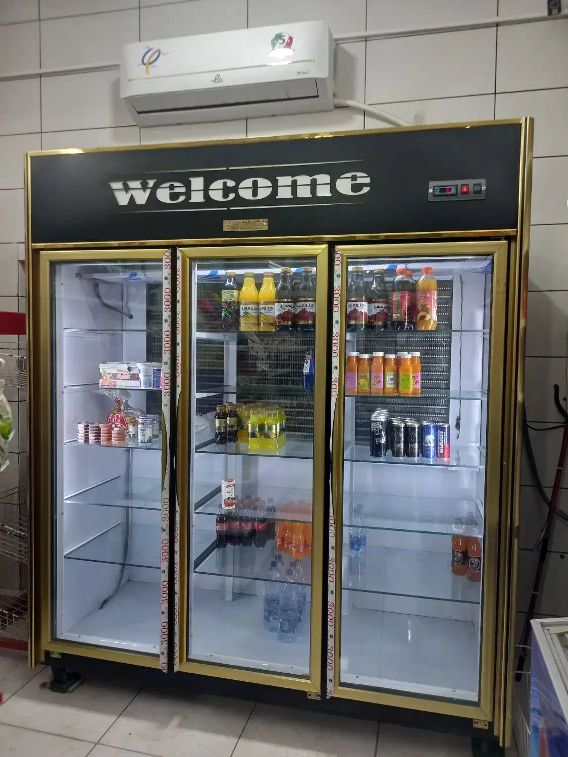 ویترین مغازه و یخچال|فروشگاه و مغازه|گنبد کاووس, |دیوار