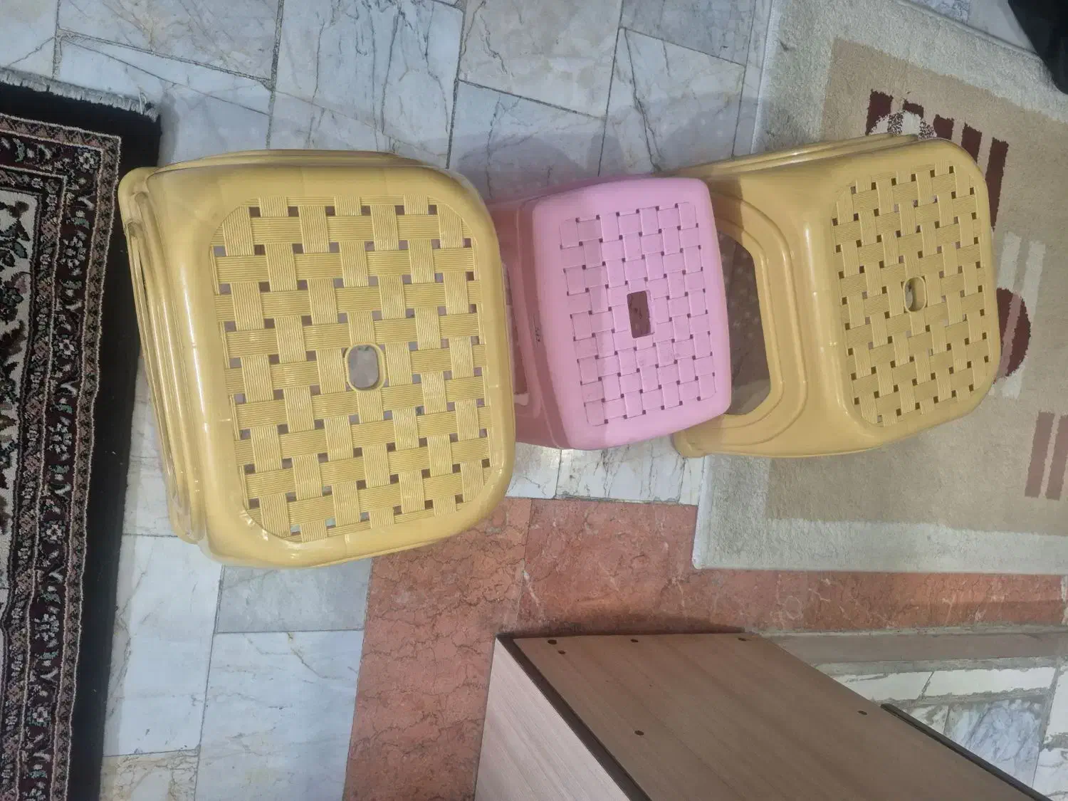 چهار پایه حمام، کاملا نو،۲عدد بزرگ،۱عدد کوچک|صندلی و نیمکت|تهران, خلیج فارس|دیوار