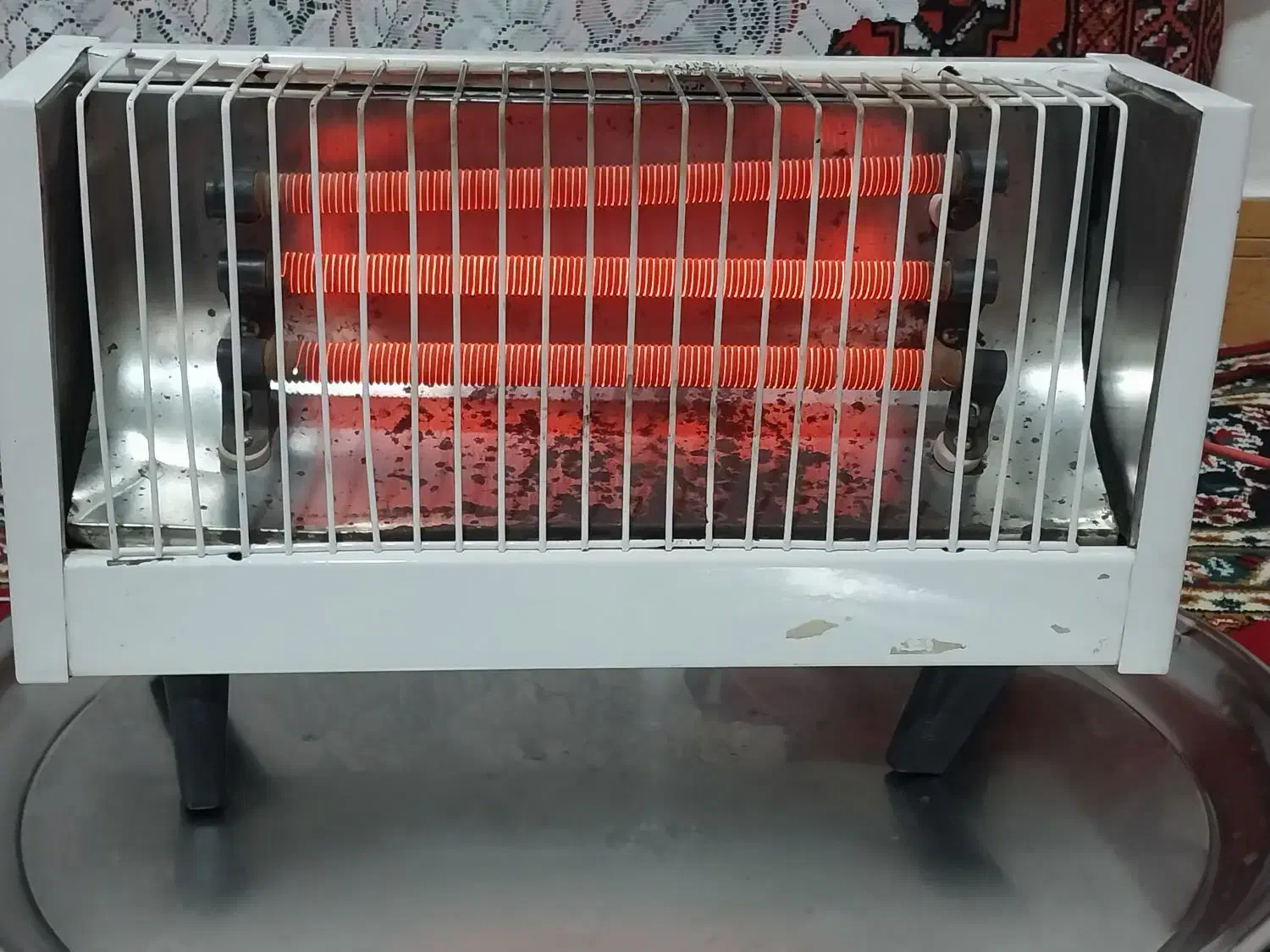 فروش‌بخاری‌برقی‌نو‌‌نو‌‌فروش‌فوری‌.|بخاری، هیتر، شومینه|کرمانشاه, |دیوار