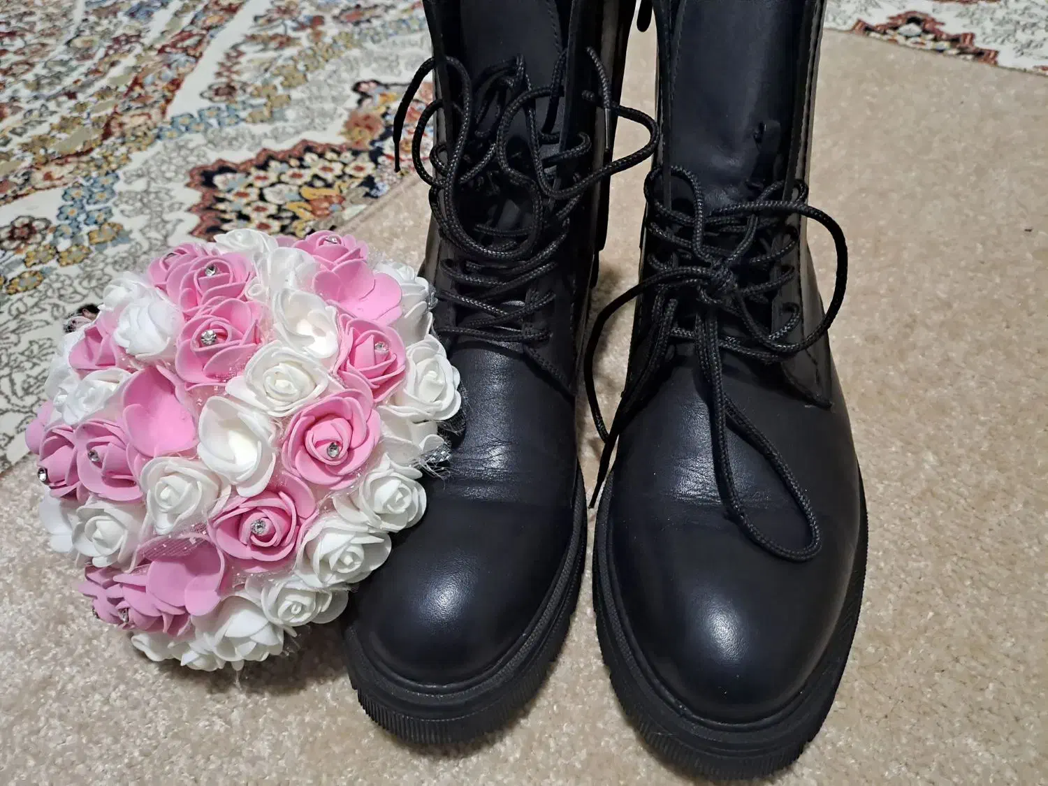 فروش فوری یه جفت کفش با قیمت مناسب|کیف، کفش، کمربند|یاسوج, |دیوار