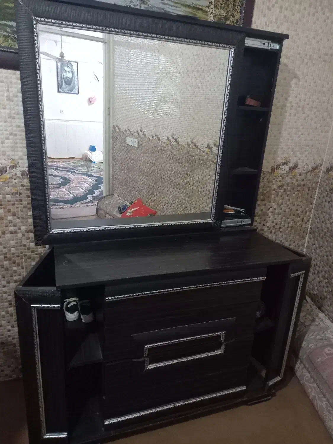 میز آرایشی|تخت و سرویس خواب|دوگنبدان, |دیوار