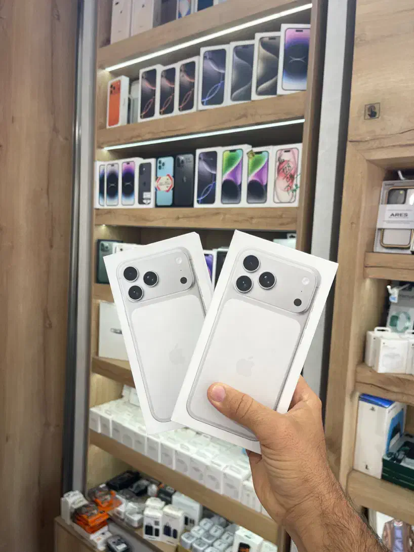 اپل ۱۷ پرومکس سیلور ۲۵۶ گیگ نات اکتیو|موبایل|بوشهر, |دیوار