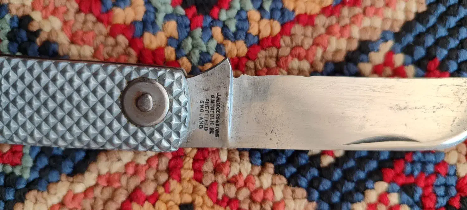 چاقوی راجرز ملوانی|کلکسیون اشیاء عتیقه|قم, زنبیل آباد|دیوار