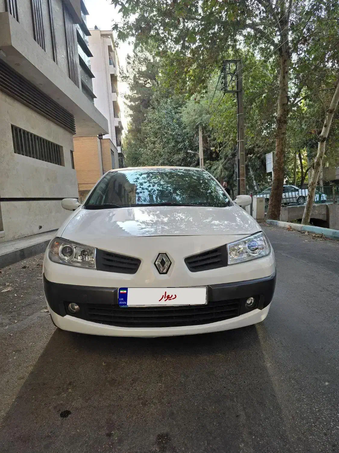 مگان مدل ۸۹ تمیز و خانگی|خودرو سواری و وانت|اصفهان, خواجو|دیوار