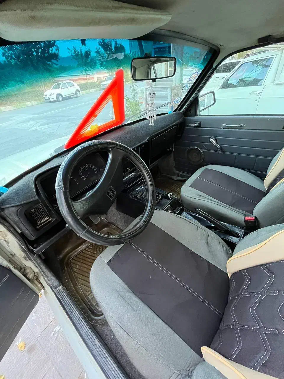 پیکان سواری 83 بی رنگ|خودرو سواری و وانت|خوانسار, |دیوار