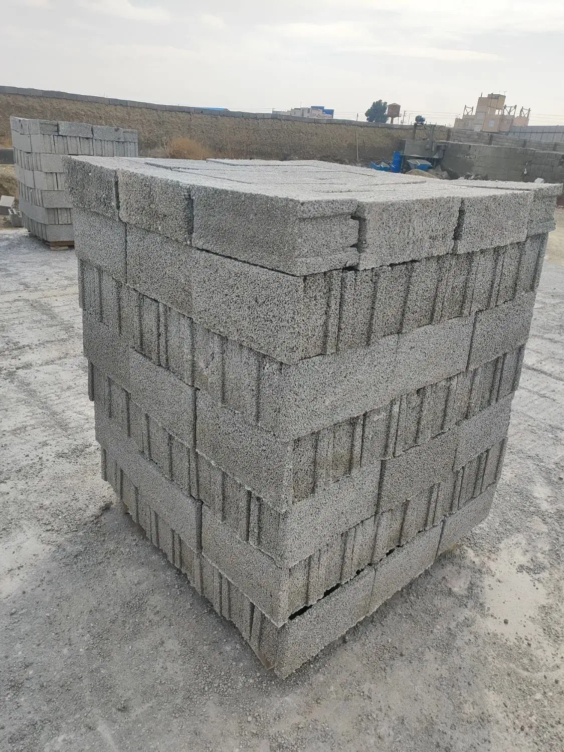 بلوکه سبک . بلوکه لیکا|مصالح و تجهیزات ساختمان|گلبهار, شهر جدید گلبهار|دیوار