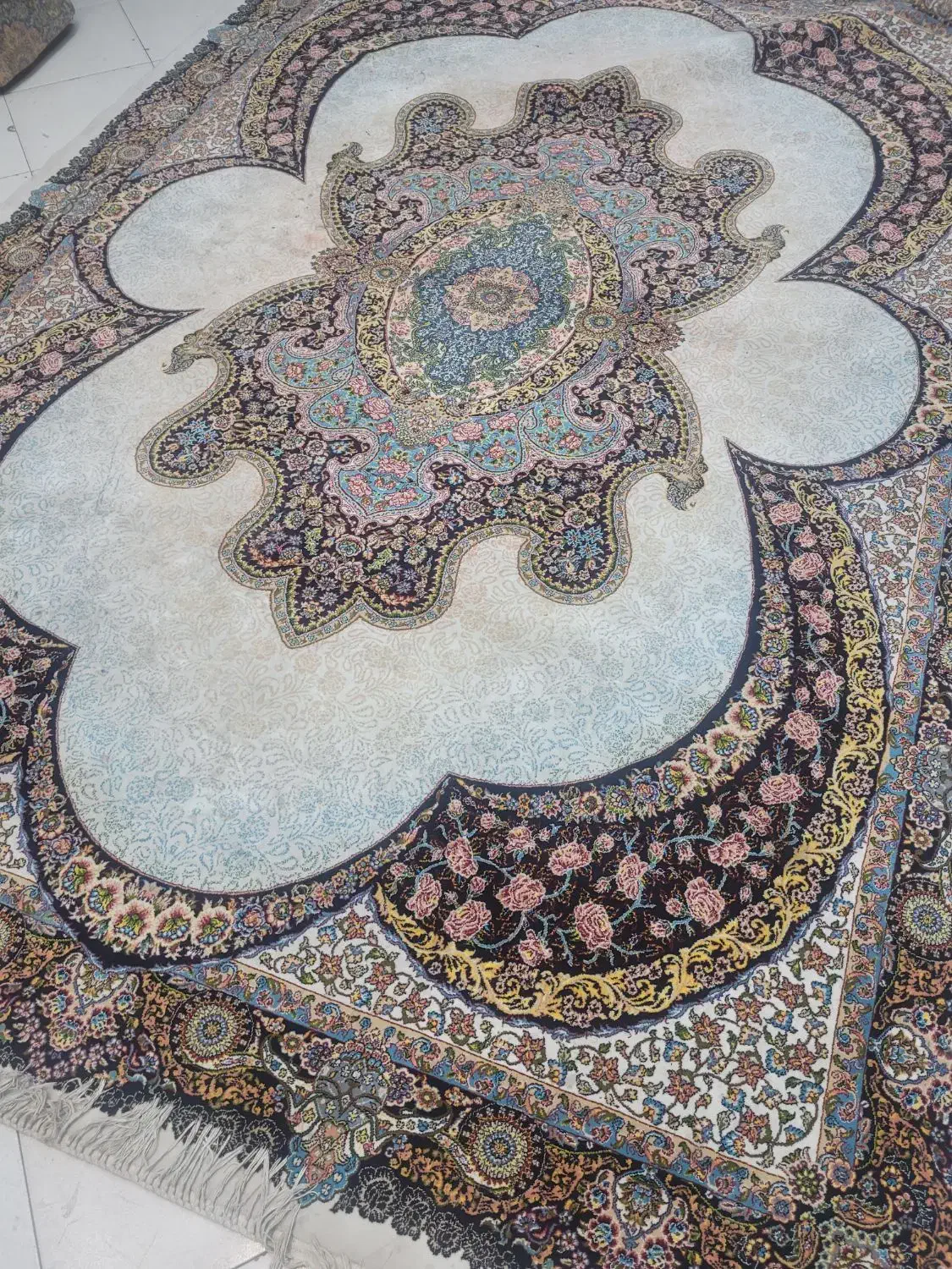 فرش جفت 9متری نخ کارکرده|فرش|مشهد, مصلی (کارمندان اول)|دیوار