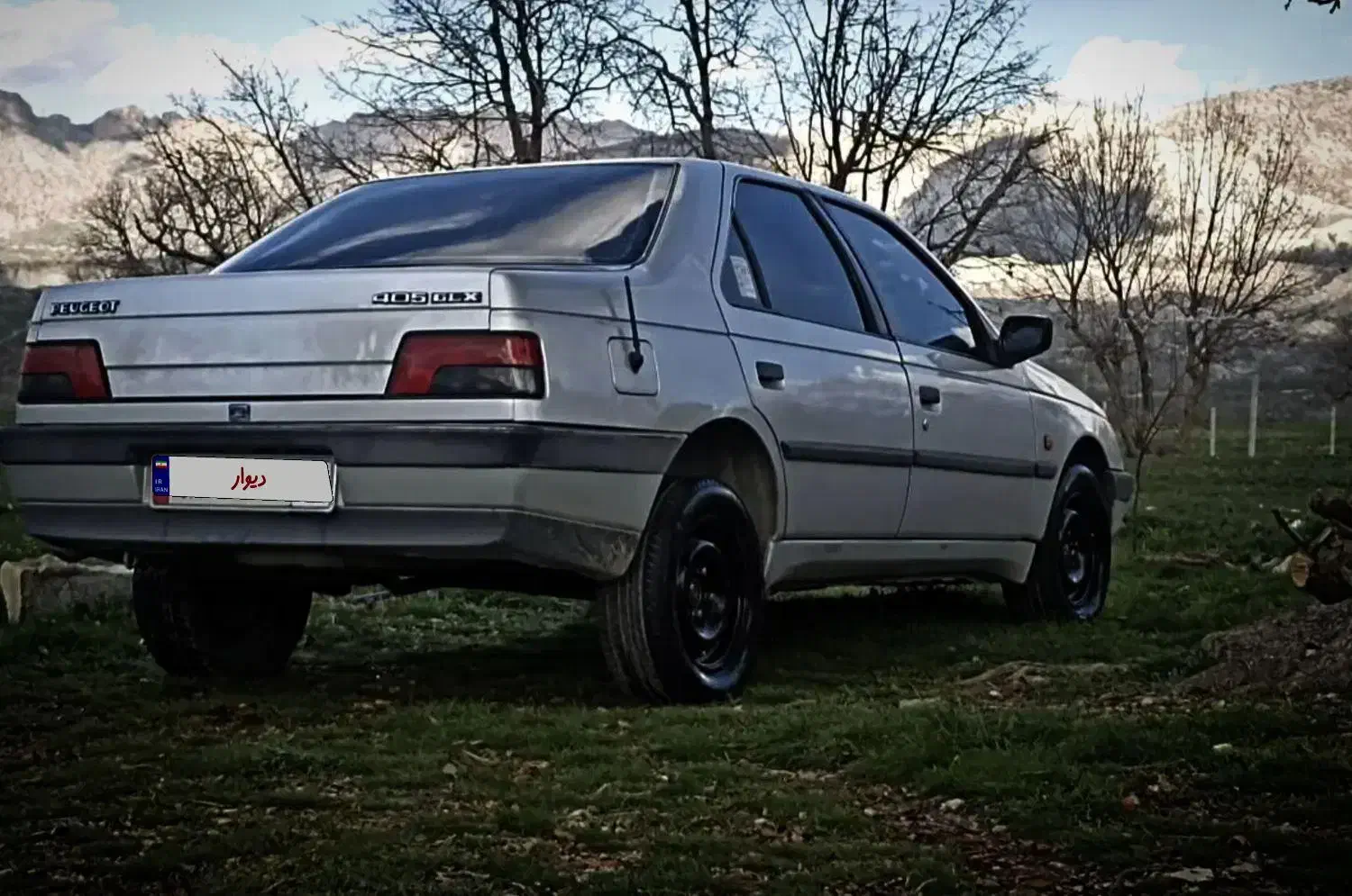 پژو 405نقره ای،دوگانه کارخانه،مدل 93|خودرو سواری و وانت|ایلام, |دیوار
