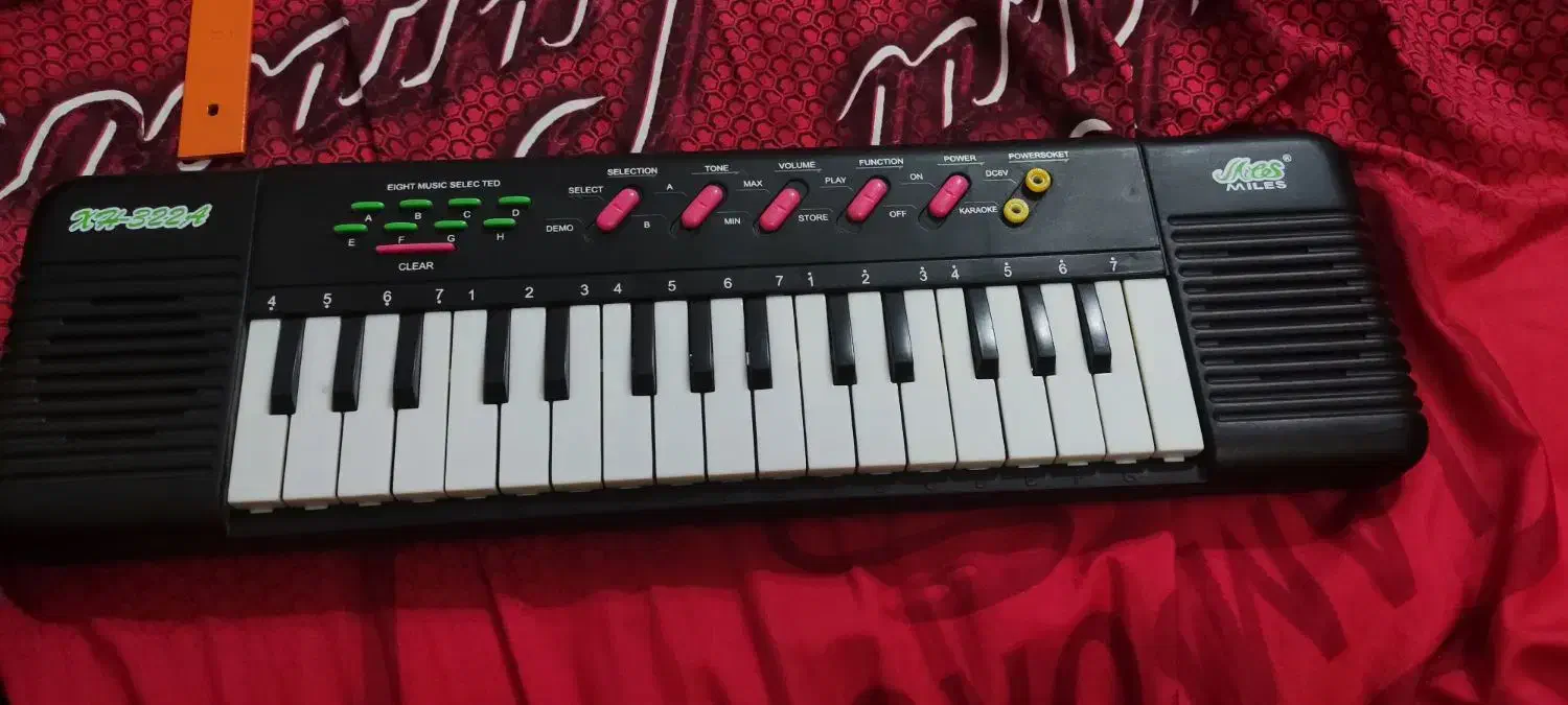 بلز و ارگ|پیانو، کیبورد، آکاردئون|کرج, شهرک جهان‌نما|دیوار