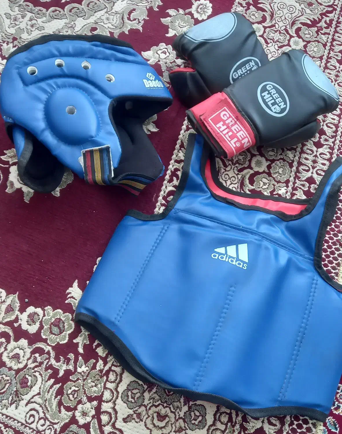 وسایل ورزشی کونگ فو و ووشو|تجهیزات ورزشی|لالجین, |دیوار