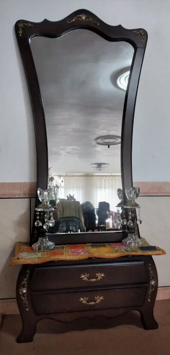 آینه وشمعدان|بوفه، ویترین، کنسول|اسدآباد, |دیوار