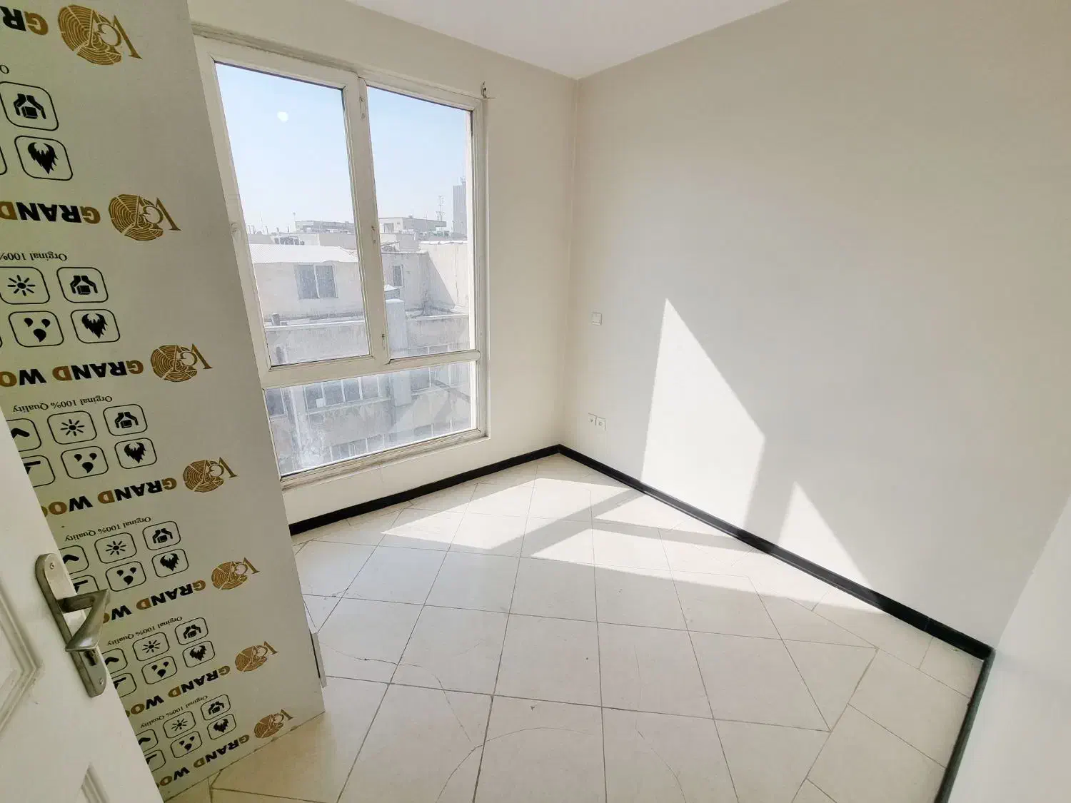 هفت تیر بهارشمالی ۸۵ متر دو خواب با امکانات