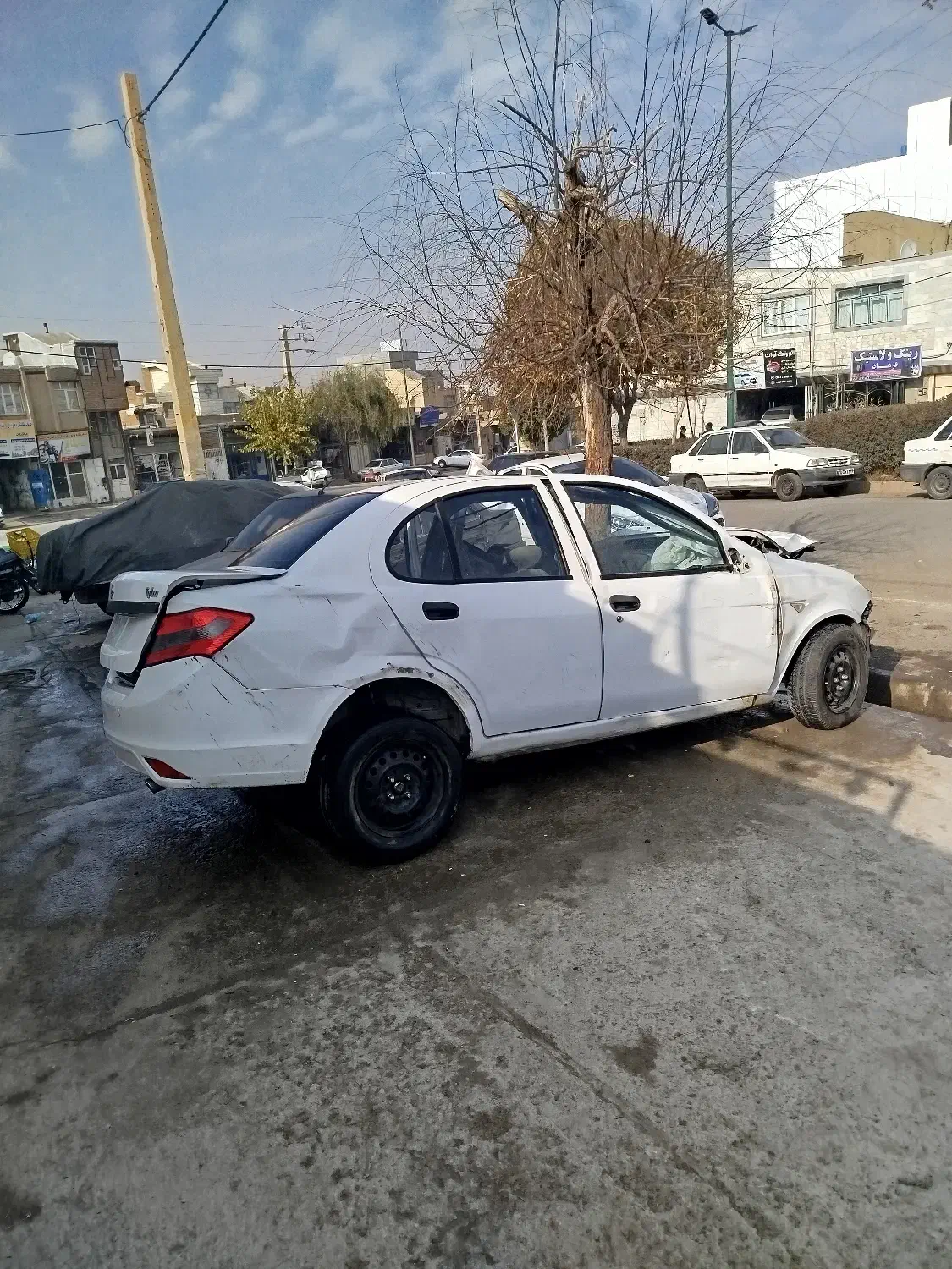 ساینا تصادفی|خودرو سواری و وانت|مهاباد (آذربایجان غربی), |دیوار