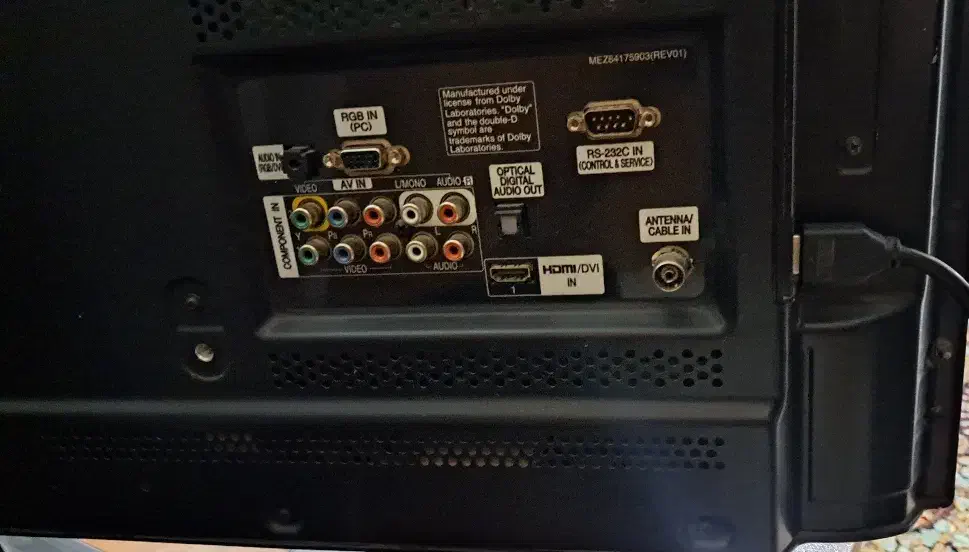 تلوزیون ۴۲ LG|تلویزیون و پروژکتور|کرج, بنیاد|دیوار