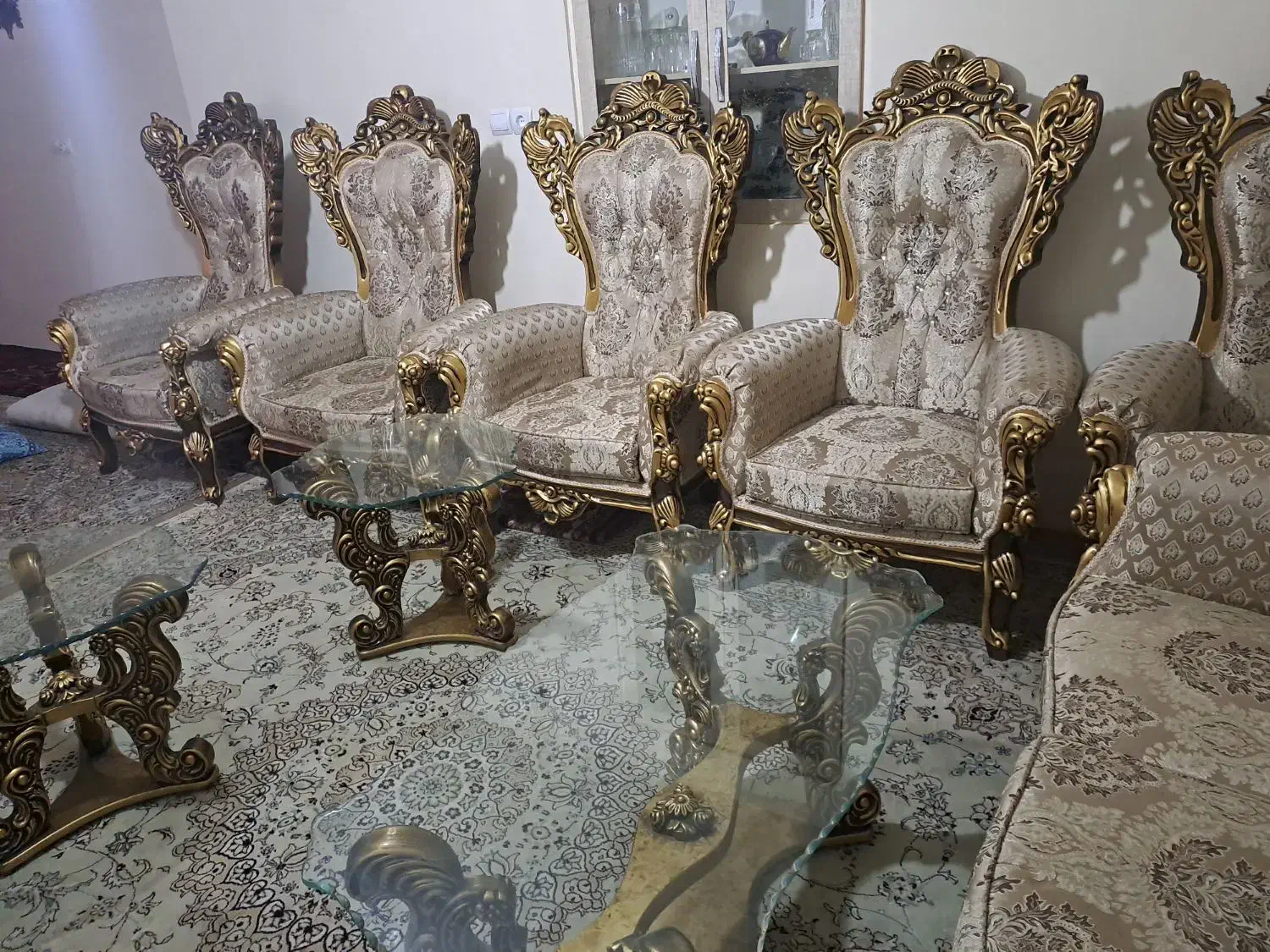 مبل ۹نفره|مبلمان خانگی و میز عسلی|شبستر, |دیوار
