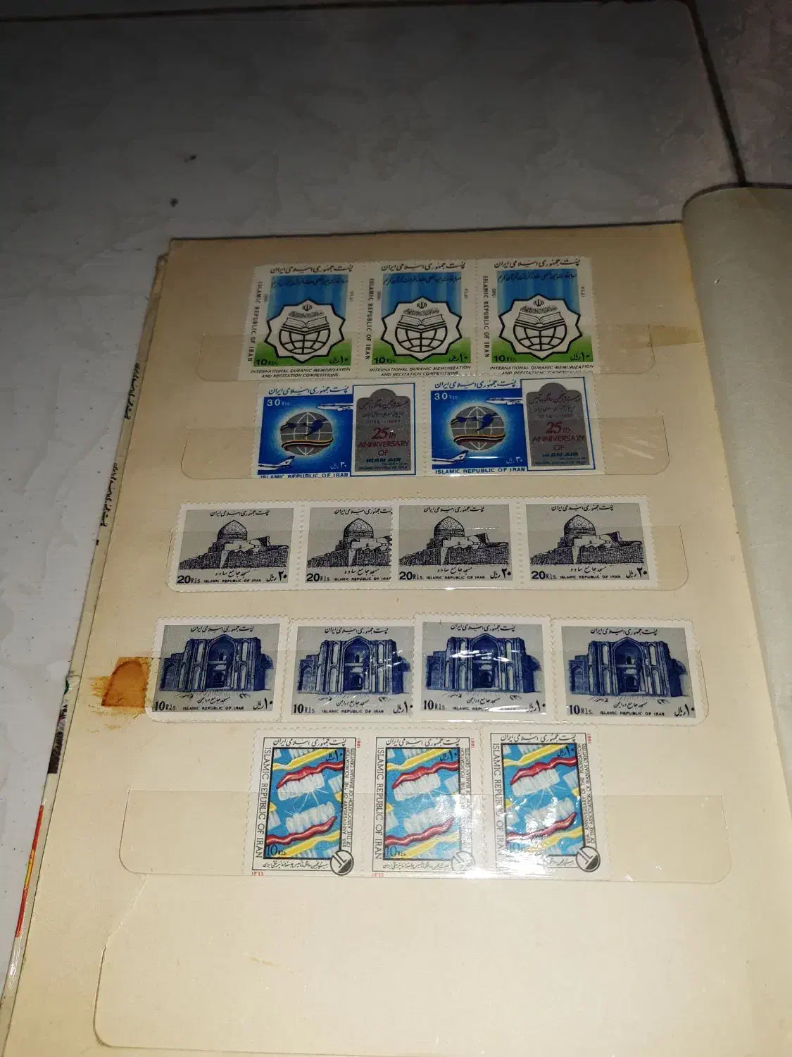 آلبوم تمبر قدیمی|کلکسیون سکه، تمبر، اسکناس|تهران, افسریه شمالی|دیوار