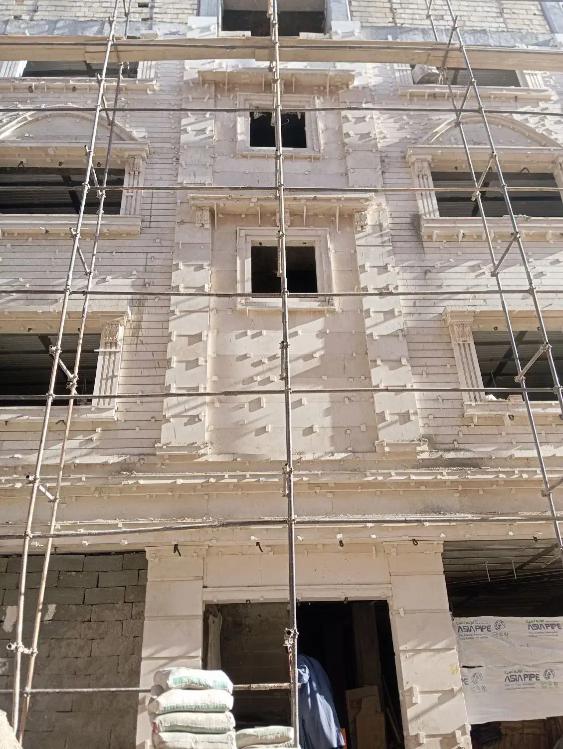 کارگر سنگکاری|استخدام معماری، عمران و ساختمانی|زاهدان, |دیوار