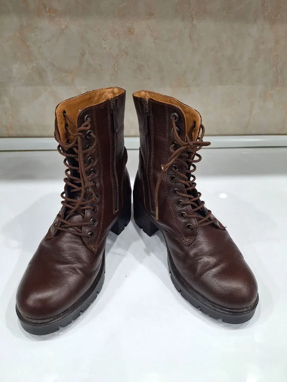 پوتین زنانه سایز ۳۸ چرم اصل|کیف، کفش، کمربند|رشت, پاستوریزه|دیوار